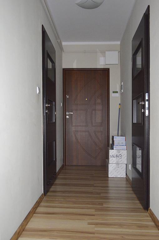Apartament Dzierzoniow Appartamento Camera foto