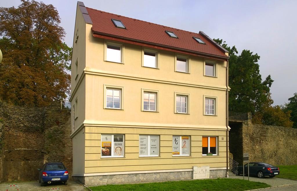 Apartament Dzierzoniow Appartamento Esterno foto